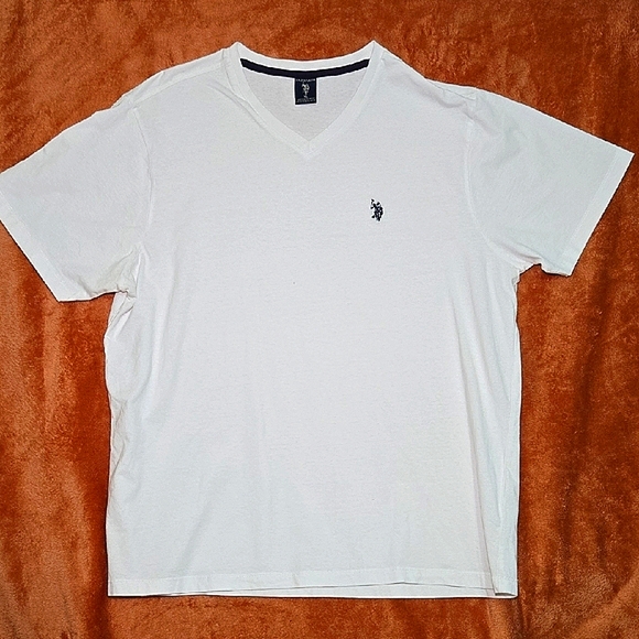 U.S. Polo Assn. Other - U.S. Polo Assn. Classic White V-Neck Tee – Size XL 👕🤍